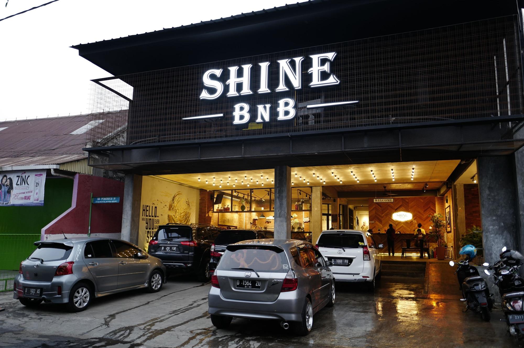 Shine Bnb Cianjur Exterior foto